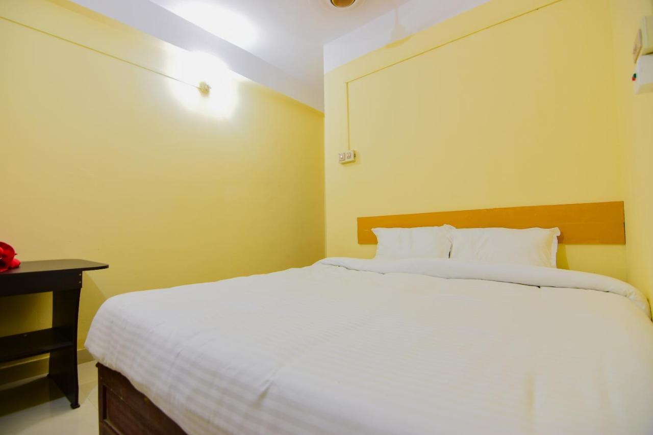 Dispur Spot On 30735 Dreamland Guest House מראה חיצוני תמונה